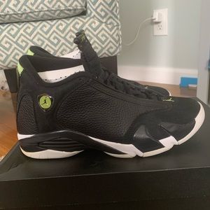 Air Jordan XIV Retro size 9